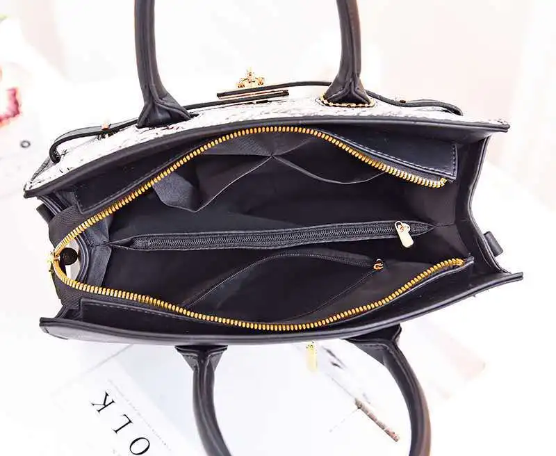 

2021 Women Totes Bags Female Serpentine Prints Handbag Boston Bag Large Shoulder Crossbody Bag for Women Messenger