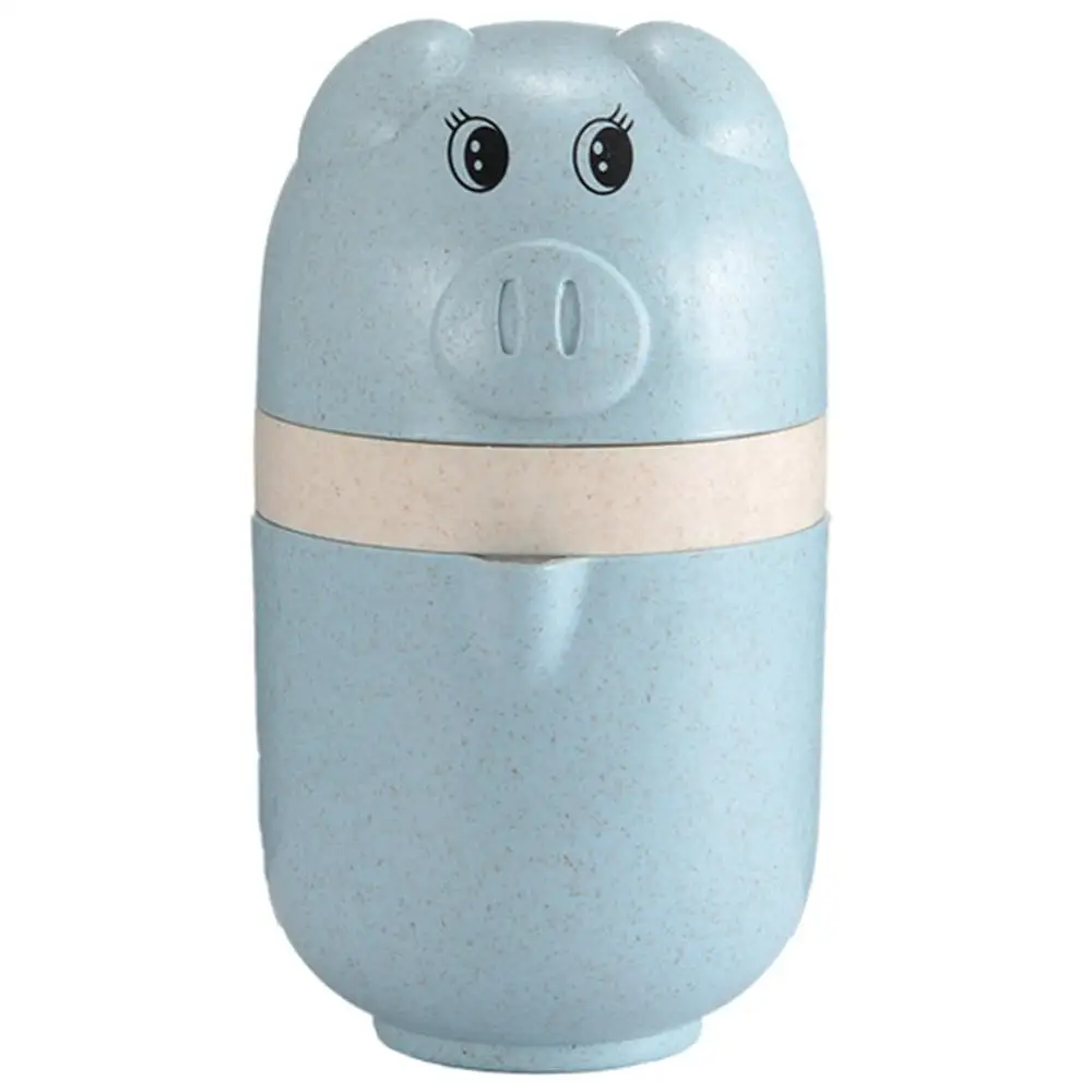 

New mini Juicer Cute Pig Mini Manual Juicer Household Fruit Orange Citrus Juice Bottle Squeezer