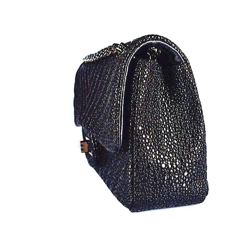 

MACBEGLuxury Design 2021 New Pearl fish pattern head leather one shoulder women's bag embossed chain bag