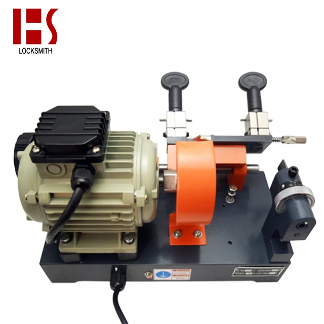 Рисунок 4 - Слесарные принадлежности