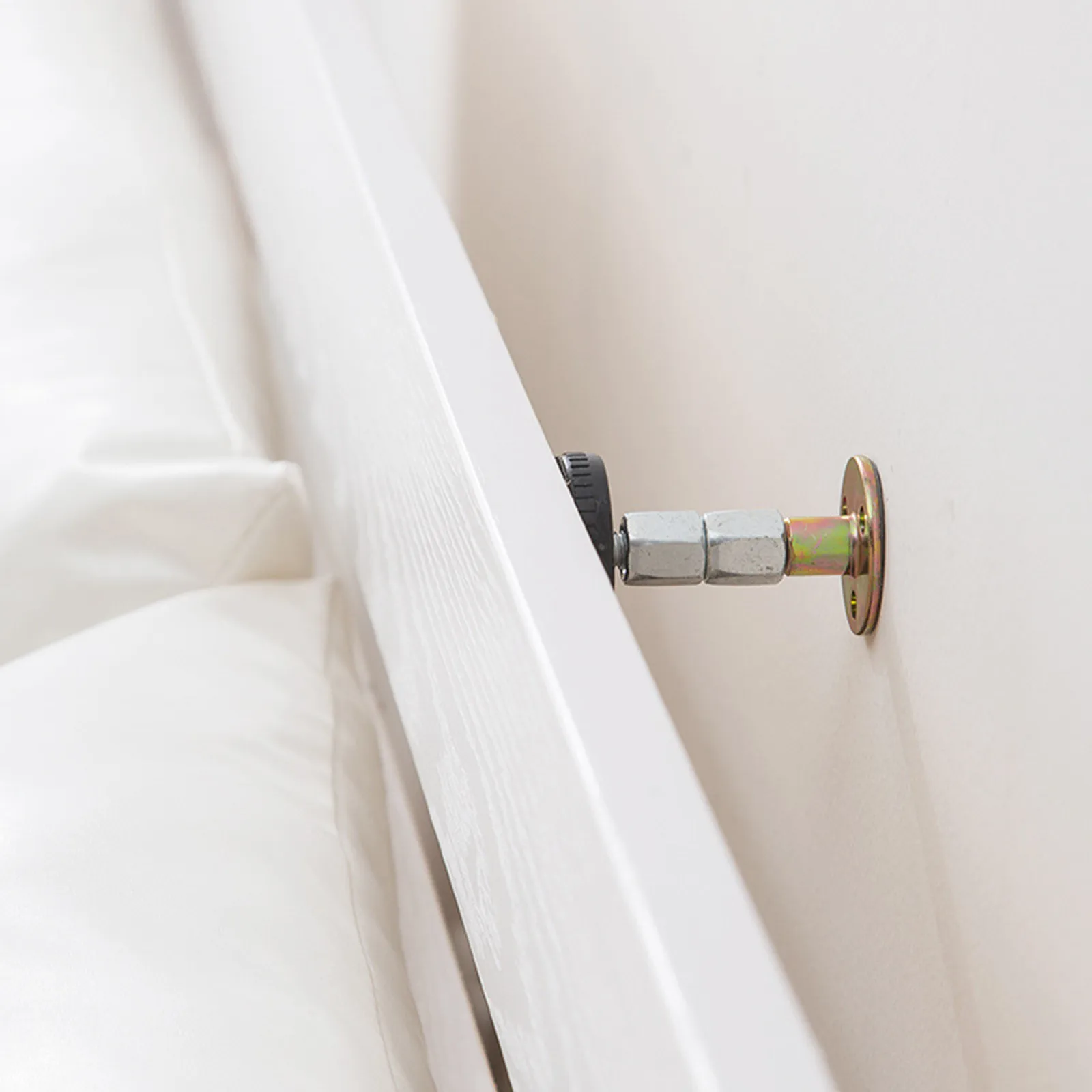

Bedside Anti-collision Fixer Self-adhesive Anti-sway Anti-sway Top Bed Artifact Household daily tools