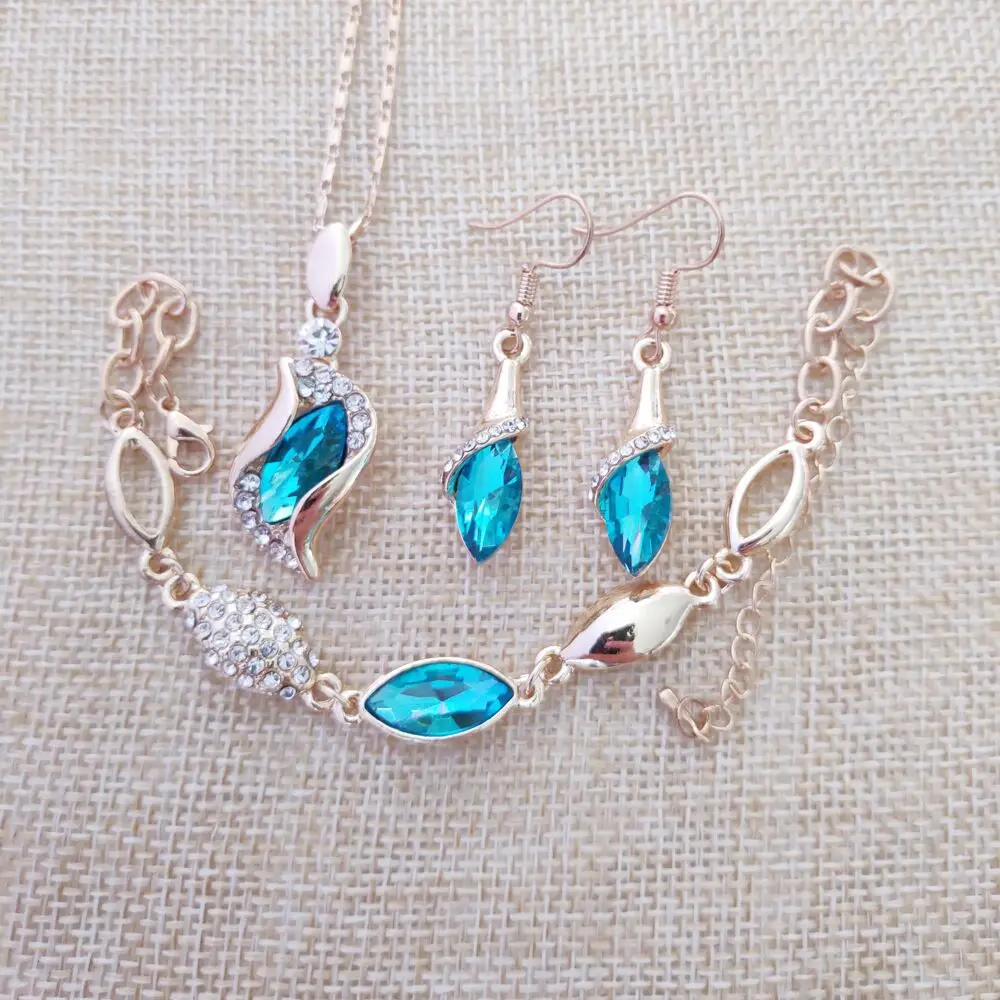 Женский комплект из колье серёг и браслета серебра 925 пробы|Ювелирные наборы| |