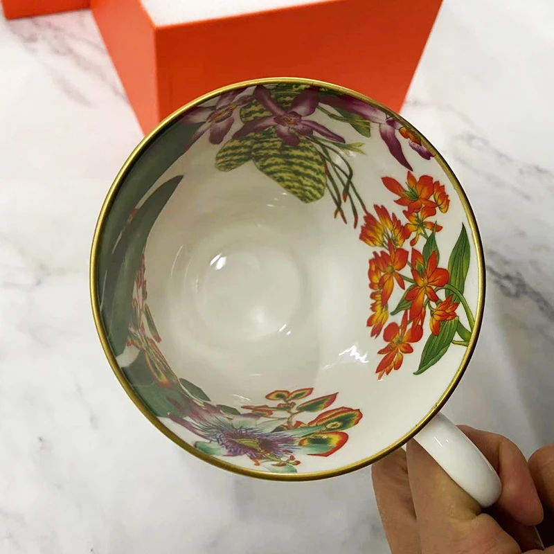 

Classic European Bone China Coffee Cups and Saucers Tableware Coffee Plates Dishes Afternoon Tea Set Home Kitchen With Gift Box