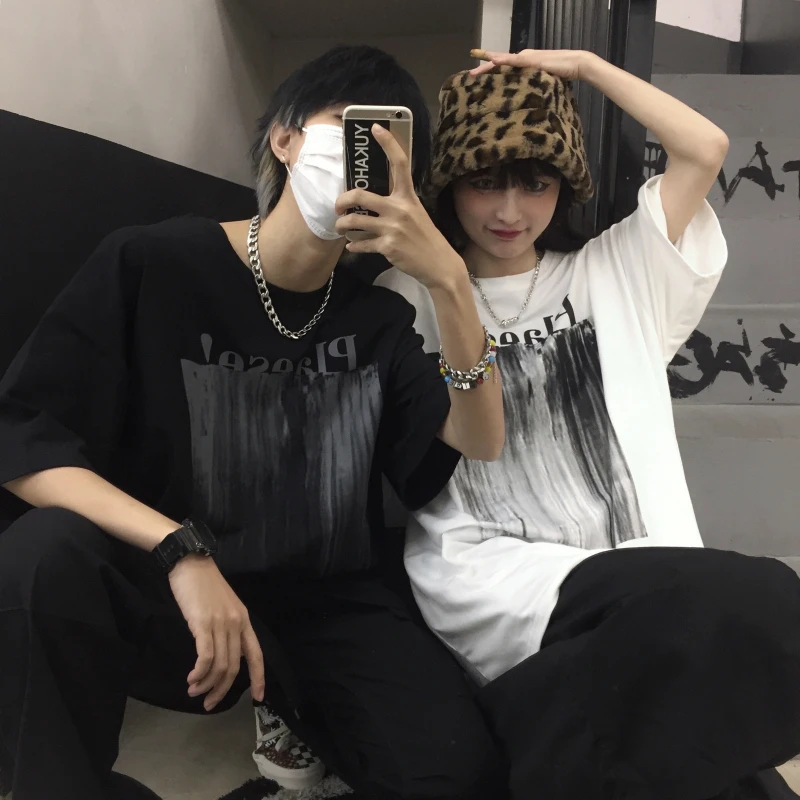 

Harajuku Kpop Gradient Hip-Hop Punk Short-Sleeved T-Shirt High Street Female Kpop Couple Grunge y2k Emo Tee Urban Clothes Tops