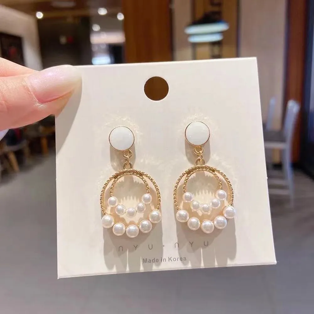 

Retro earrings fashion ladies temperament long tassel earrings earrings European and American personality ladies earrings