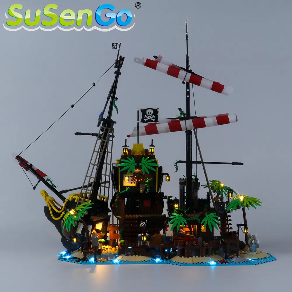 

SuSenGo светодиодный светильник комплект для 21322 идеи серии Пираты Карибского моря Barracuda Bay (модель не входит в комплект)