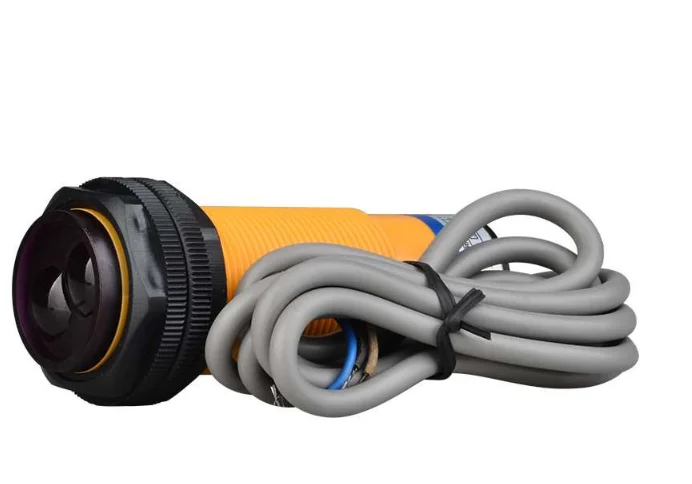 

E3F-DS10B2 Retroreflictive photoelectric switch Sensor