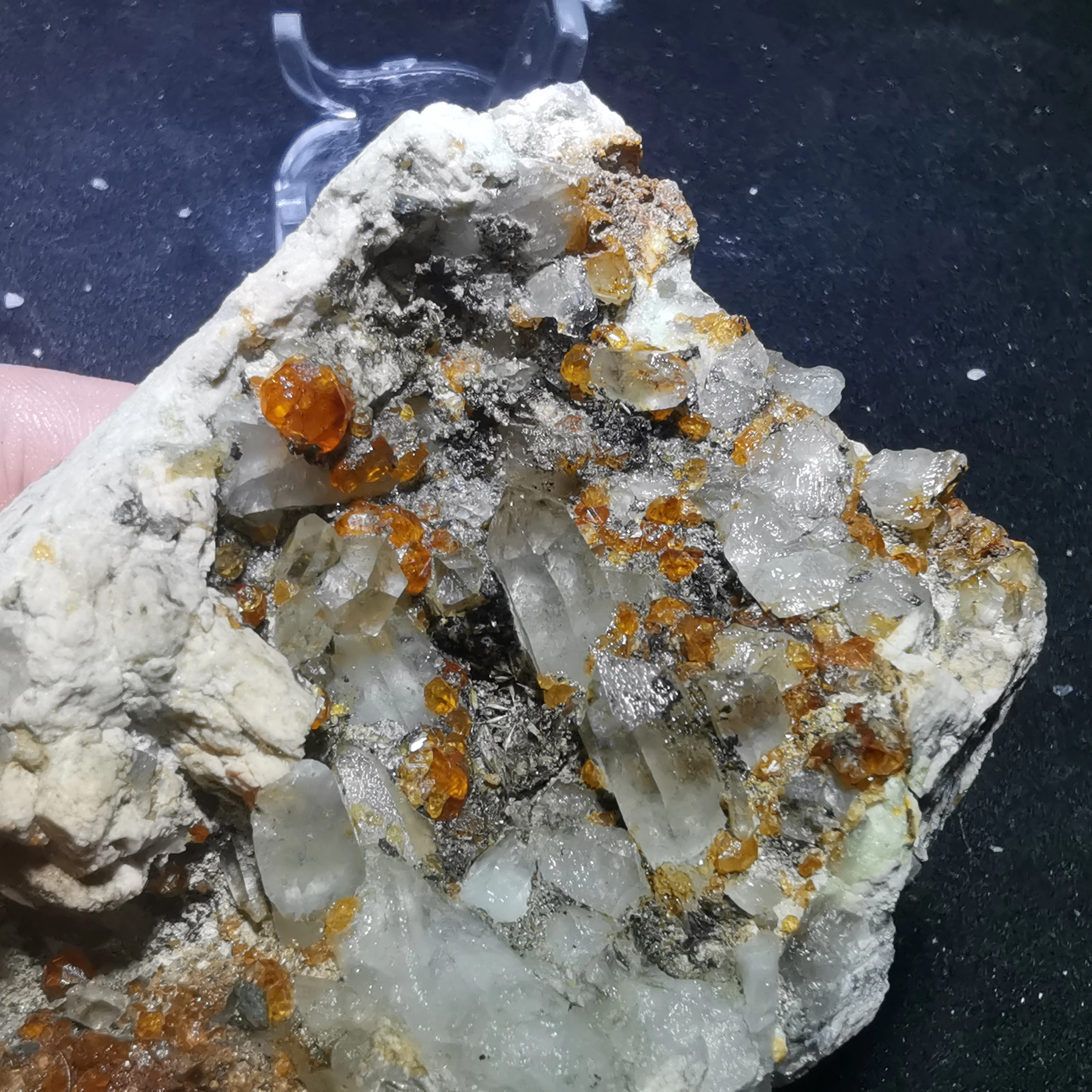 

211.6g.Rare natural garnet crystal hexagonal point feldspar mica brass multi mineral crystal symbiotic halo energy healing
