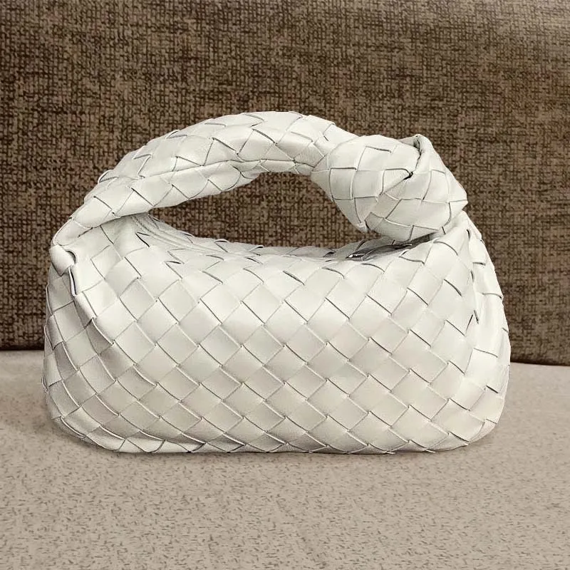 

2020 new fashion simple hand woven bag casual versatile trend single shoulder underarm bag leather women's bag trend