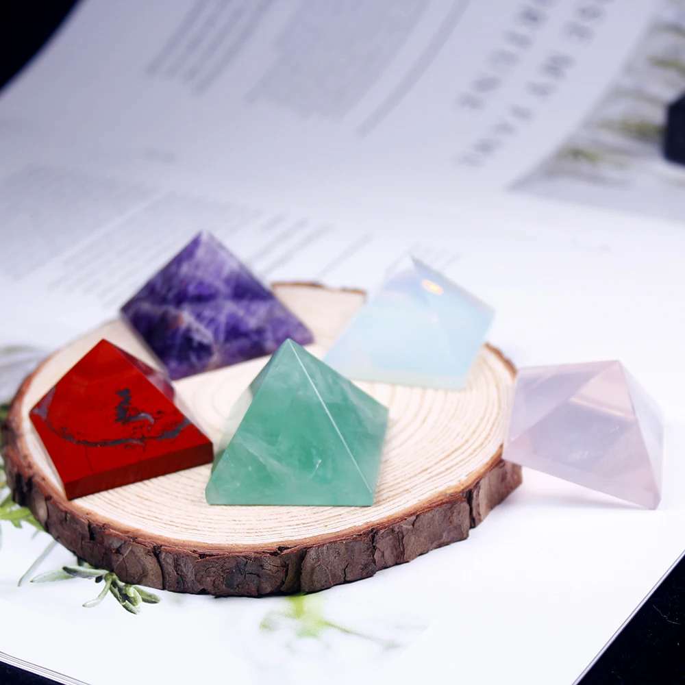 Природный кристалл Пирамида кварцевый исцеляющий Камень Чакра отпугивающий зло