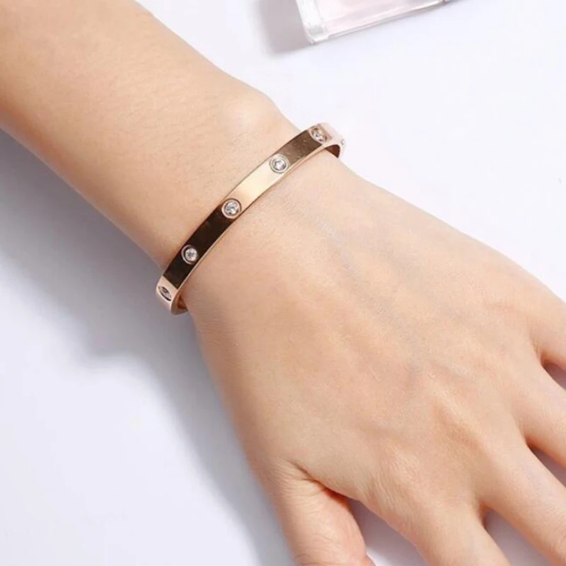 

Luxury Female Bijoux Shining Crystal Bangles for Women Men Lover Bracelets & Bangles Stainless Steel Pulseiras Feminina Jewelry