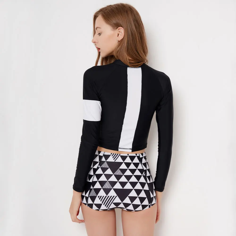 Женский купальник из двух предметов с длинным рукавом и пуш-ап эффектом | Спорт