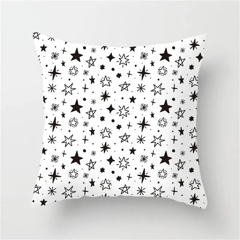 Чехол на подушку Fuwatacchi с геометрическим рисунком черно белый горошек Мягкий