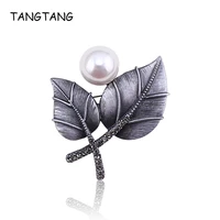 tangtang women brooch hot flower pin and brooch double leafs white simulated pearl brooch pin lovely jewelry pins 2020 fashion
