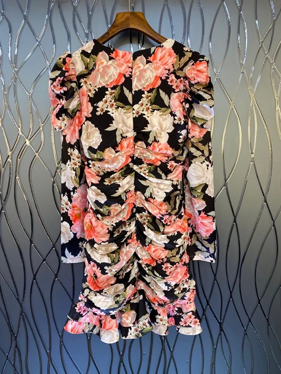 

2020 fall/winter new women's V-neck print pattern color matching wrinkled twisted long-sleeved dress 1226