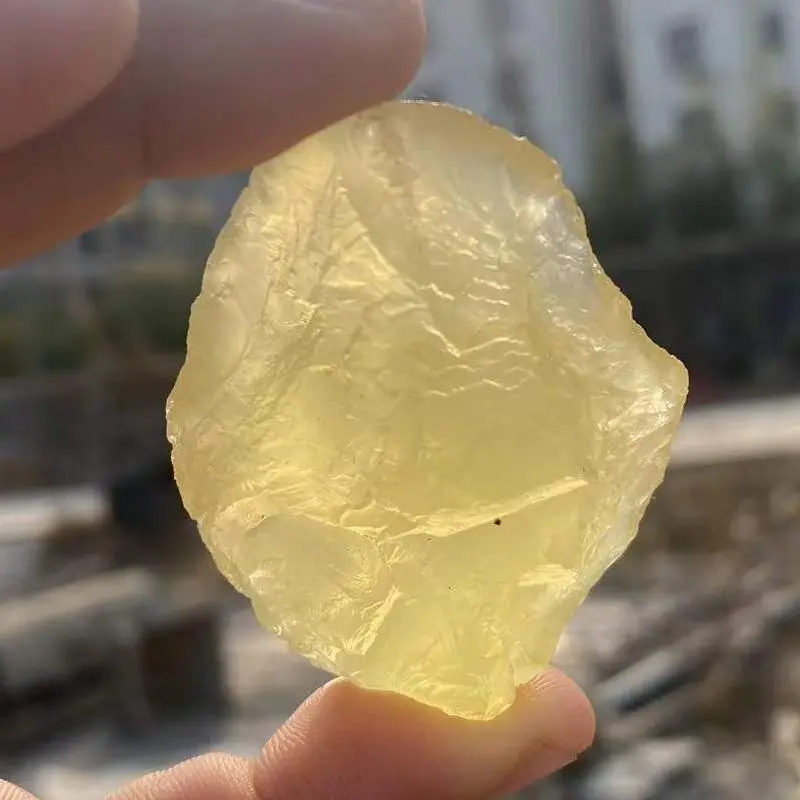 

High Guality Natural Brazilian Topaz Unprocessed Rough Stone Mineral Specimen Collection For Home Decor and DIY Gifts