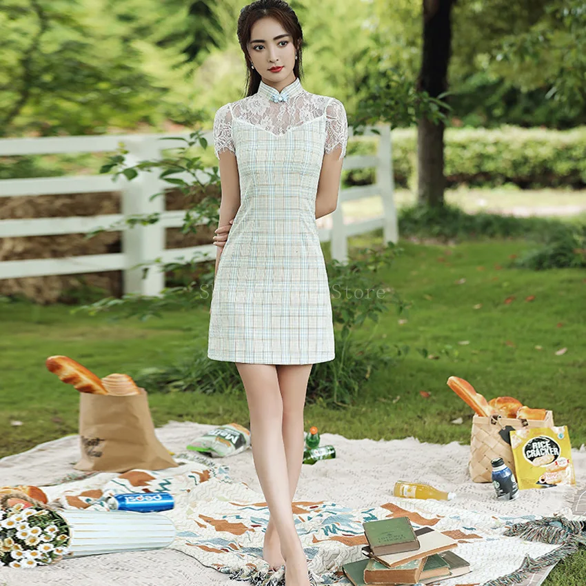 

Chinese Tradition Dresses Cheongsam for Women Lace Patchwork Tight Short Sleeve Slim Qipao Female Elegant Chinese Wedding Dress