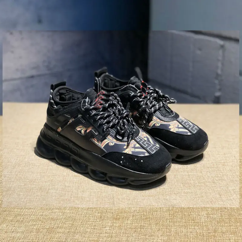 

2021 New Men Designer Sneakers Running Shoes Black White Unisex OG QS Ultra Luxury Shoes Outdoor Sport Footwear Tenis Masculino