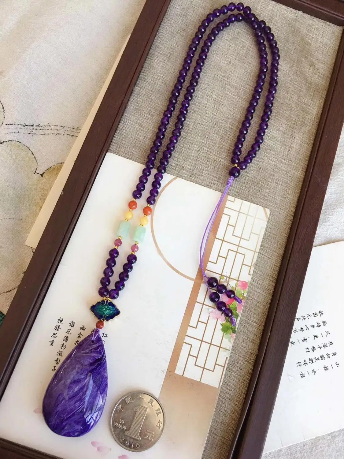 

Newly Natural Charoite Deep Purple Gemstone Water Drop Pendant Women Men Gift 45x26x10mm Fashion Charoite Jewelry AAAA
