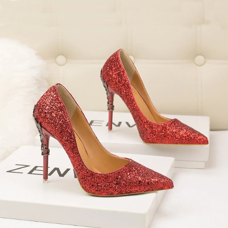 

European Fashion Sexy Party Pumps Bling Bling Shallow Slip On Thin High Heels Pointed Toe Metal Decoration Woman Shoes Footwear