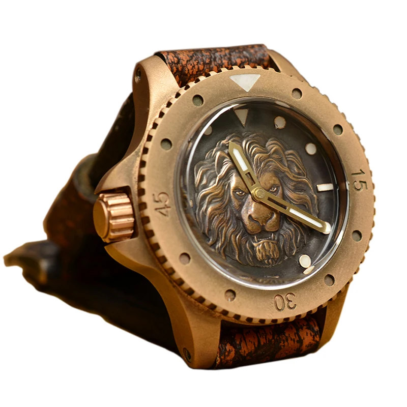 

Luxury Bronze Automatic Diver Watch Super Luminous Mens 200M Water Proof Diving Watch Mechanical Movement Customizable Logo
