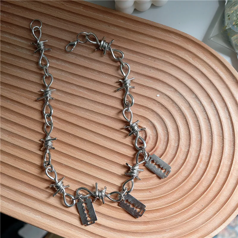 Панк индивидуальная цепочка с Шипами Ожерелье крутая бритва лезвие кулон серебро цвет ожерелье для женщин мужчин хип хоп Ювелирное Украшение для ночного клуба