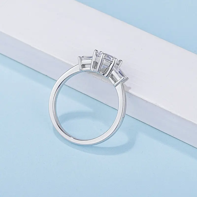 

Jazaz Fine Real 1 Carat D Color Moissanite Engagement Rings Women Top Quality 100% 925 Sterling Silver Wedding Anniversary B0999