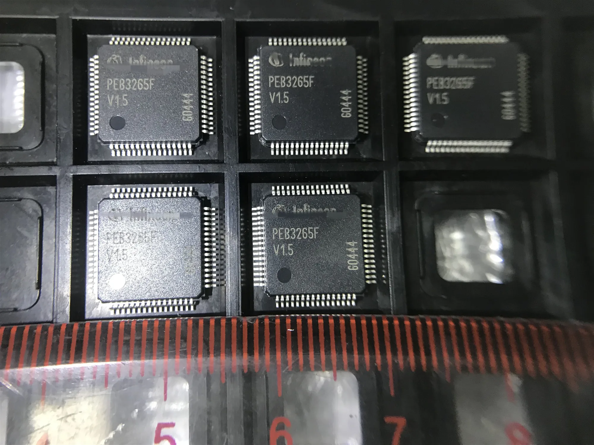 

3pcs new be of great quality PEB3265FV1.5 PEB3265FV PEB3265 PEB3265-FV1.5 A/MU-LAW, PCM CODEC, PQFP64