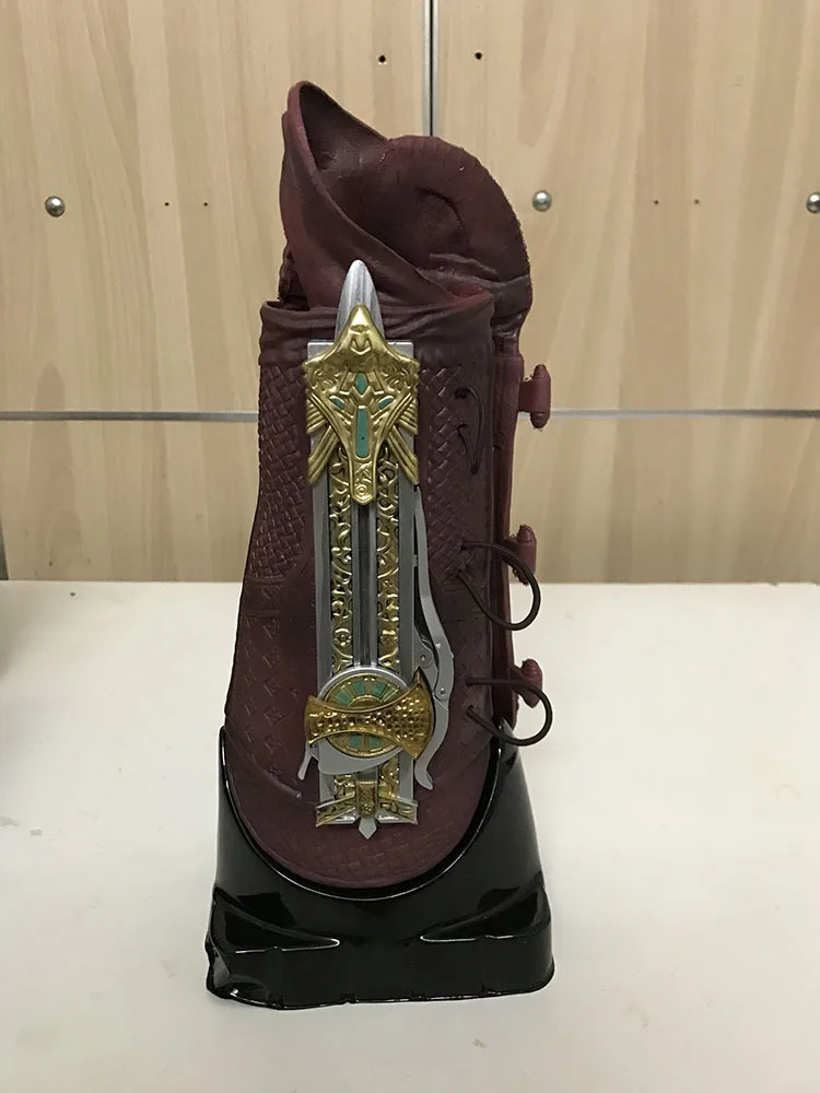 Assassins Creed, скрытый клинок, рукав, меч, фигурка, скрытое лезвие, оружие Эдварда, рукава, мечи, можно выталкивать, детский подарок