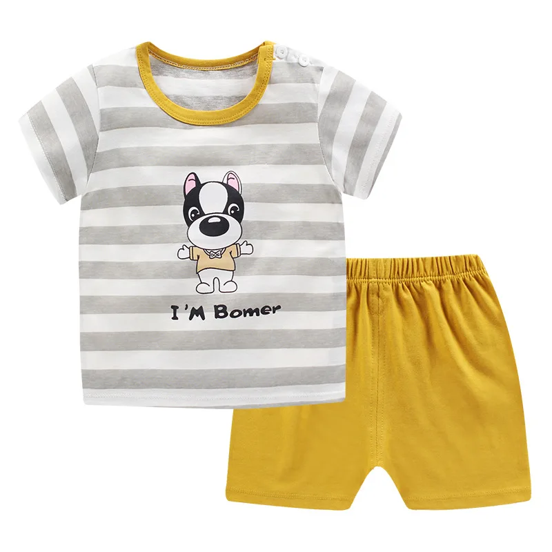 Комплект летней одежды для маленьких мальчиков и девочек футболка с мультяшным