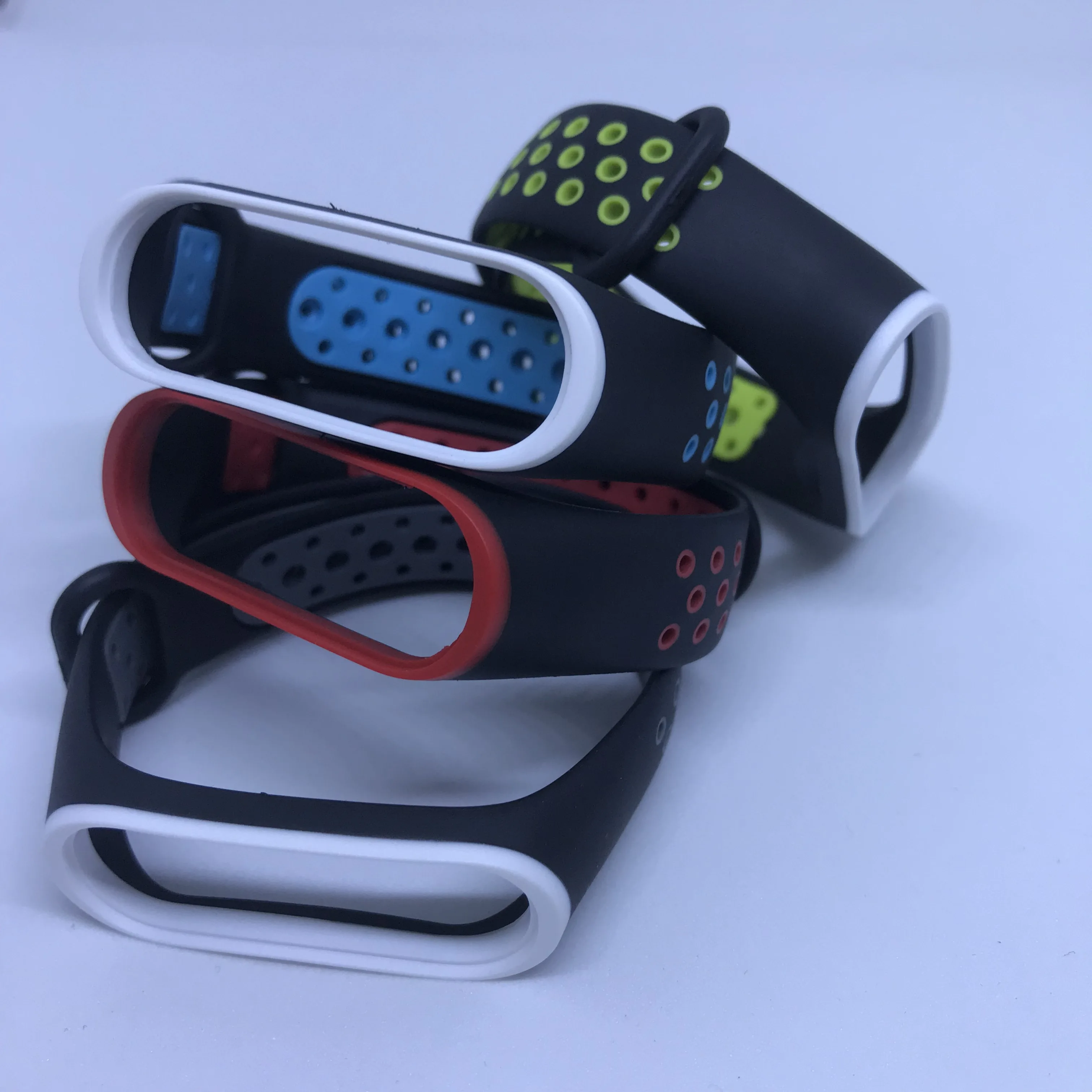FIFATA NEW The Avengers Silicone Watch Strap For Xiaomi Mi Band 4 Xiaomi Mi Band 3 Smatr Watch Wristband Replace Accessories