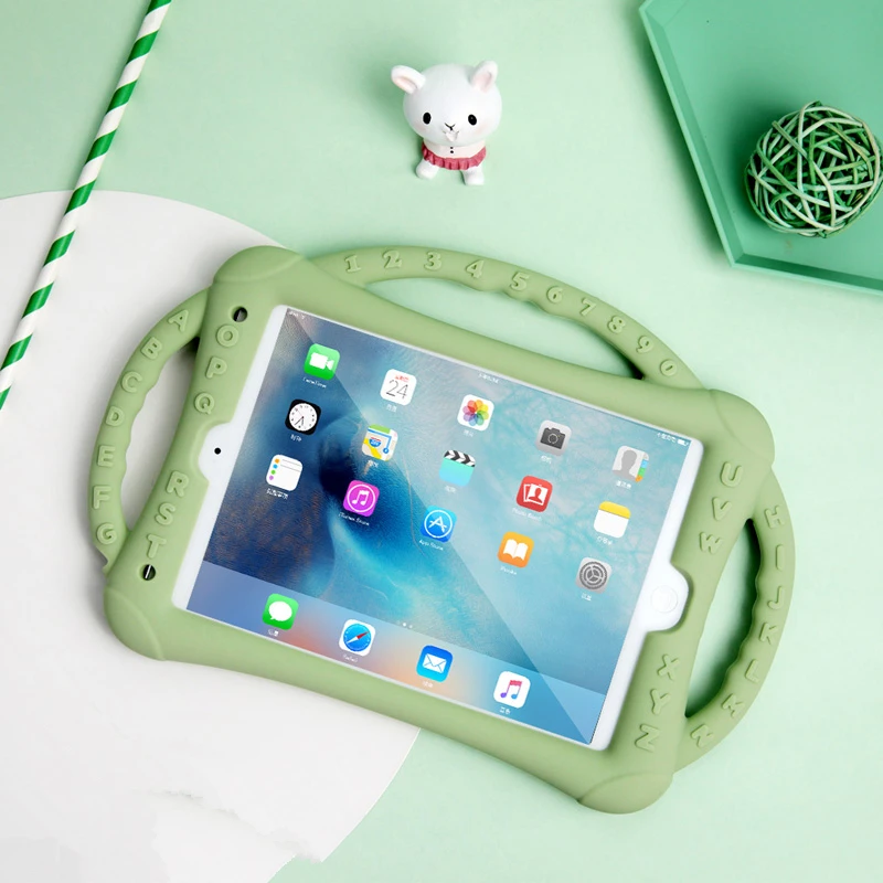 Детский чехол для iPad 10 2 противоударный силиконовый легкий с удобной ручкой