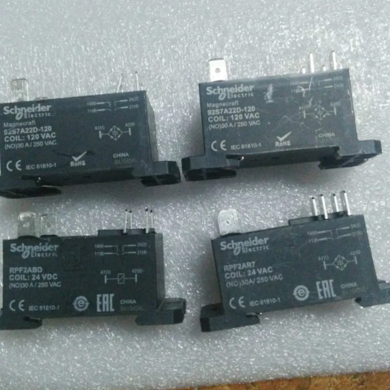 

92S7D22D-24 24 24 В постоянного тока, новое массовое реле, 6 футов, выдвижной 30 А