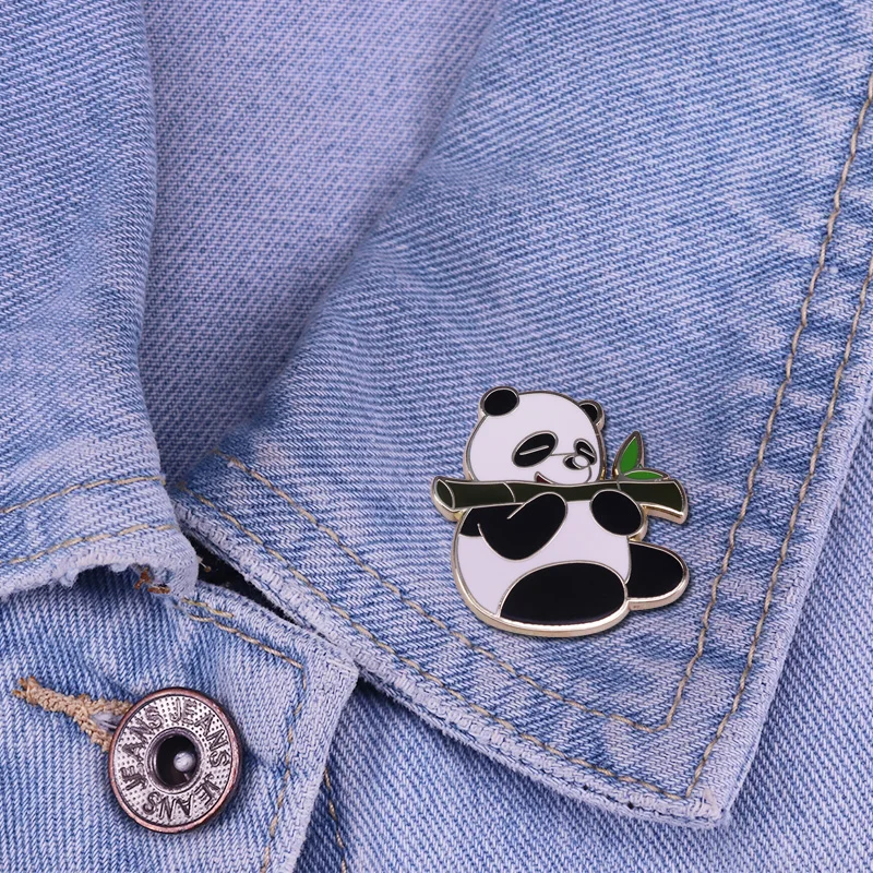 Китайская гигантская панда медведь жевательная бамбуковая китайская знаковая