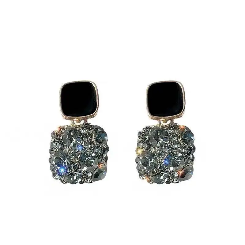 

Exquisite Square Earrings Luxury shiney Earrings Female Earrings