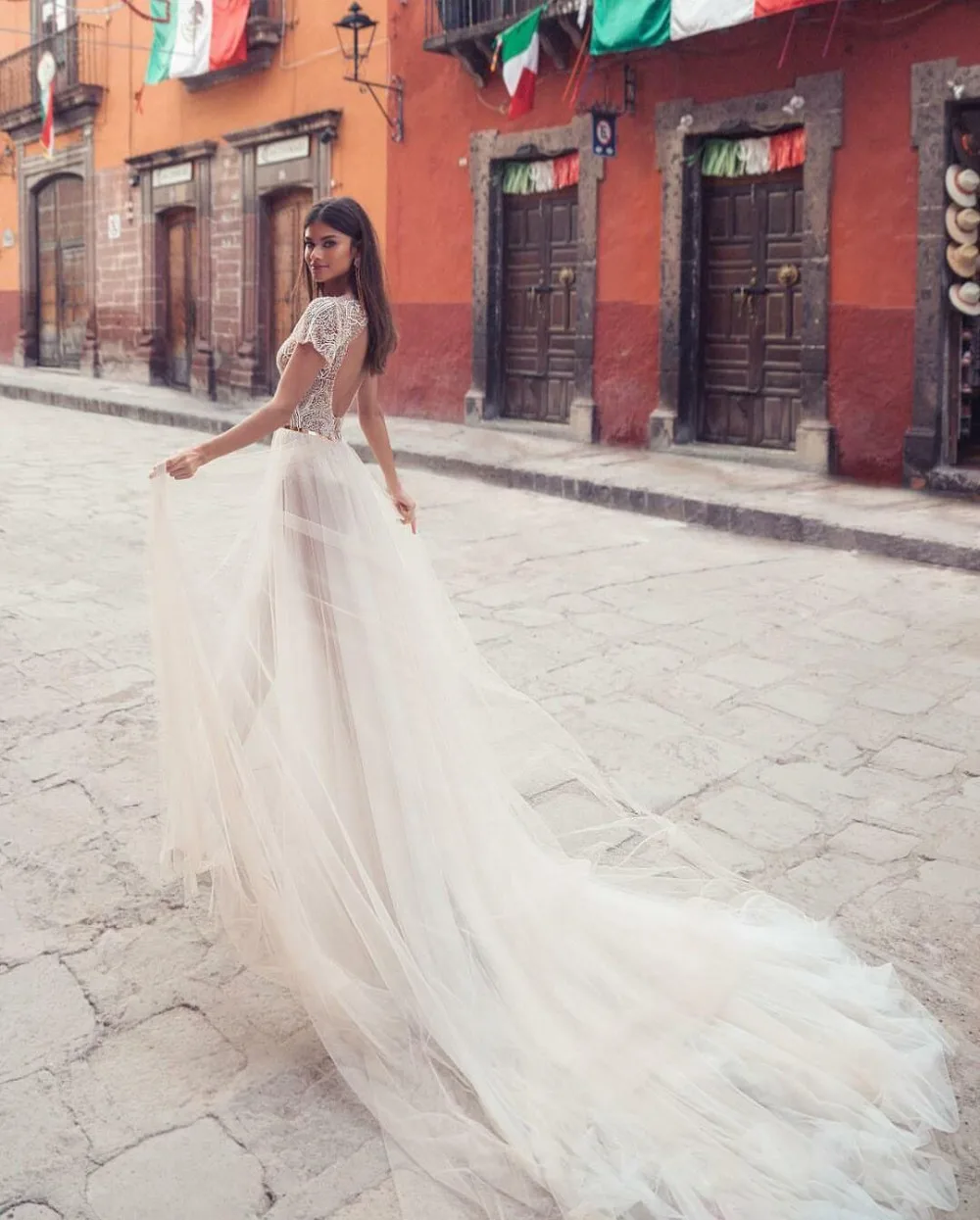 Свадебное платье современный комбинезон с v-образным вырезом открытой спиной и