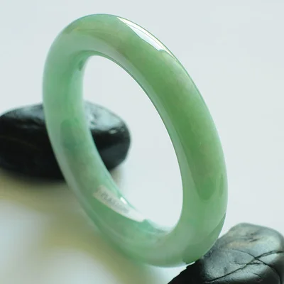 

Zheru Jewelry Natural Burmese Jadeite Light Color Round 54-64mm Bracelet Elegant Princess Jewelry For Mom For Girlfriend