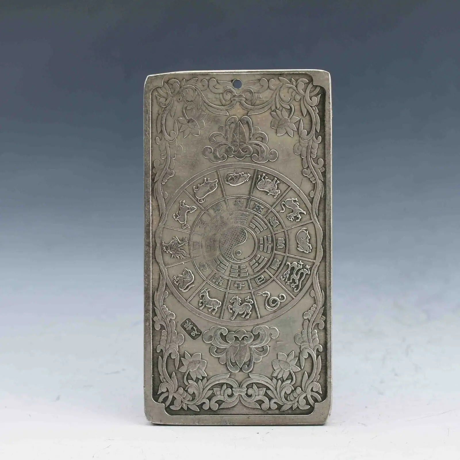 

Chinese Handmade Carving The Zodiac Animal Statue Tibet Silver Pig Blessing Pigs Decoration