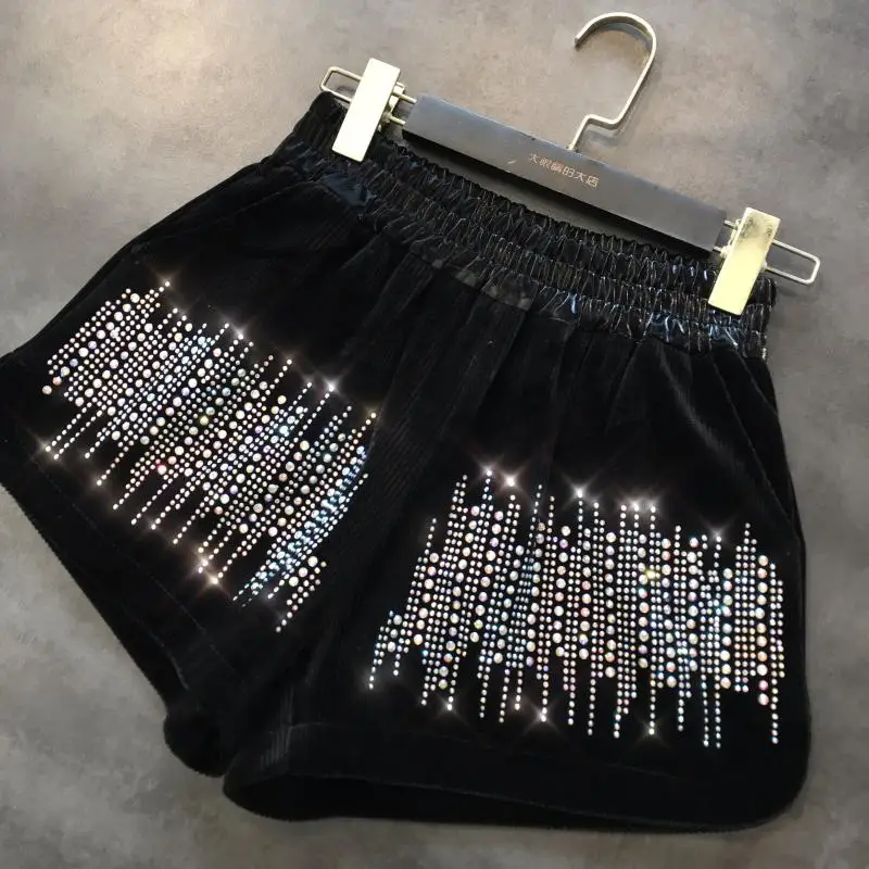 Женские блестящие шорты со стразами на резинке | Женская одежда