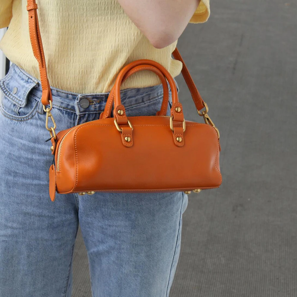 

Сумка через плечо из натуральной кожи, дизайнерский клатч для женщин, повседневная Сумочка, багет с ручным ремешком, вместительный мешок, по...