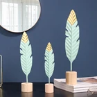 Скандинавские украшения в виде пера, настольные искусственные фигурки, Креативные украшения в форме железных перьев, домашний декор, фигурка