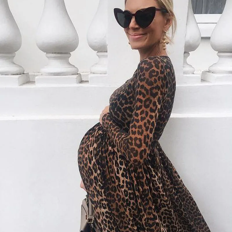 С леопардовым принтом платье для беременных фотографии длинный рукав макси