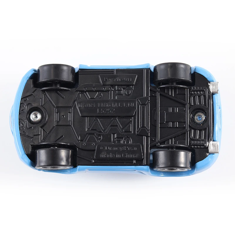 Машинка из сплава Disney Pixar Racing 2 3 Золотой Гром Маккуин Салли 1:55 | Игрушки и хобби