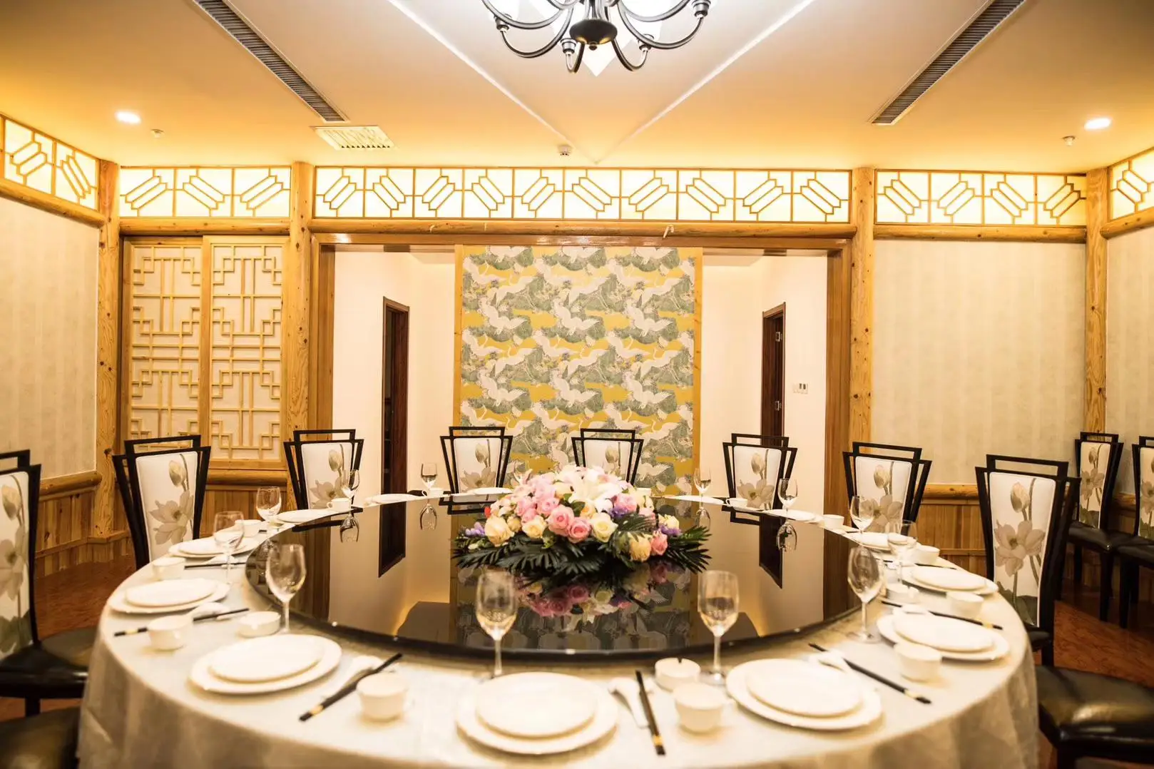 Новый китайский стул для отеля простой ресторана гостиницы домашний стол и