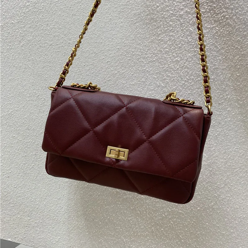 Женская сумка из натуральной кожи маленькая сумочка на цепочке со стразами