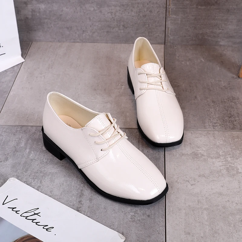 Повседневная обувь на шнуровке Новые модные женские туфли-оксфорды Женская Цвет