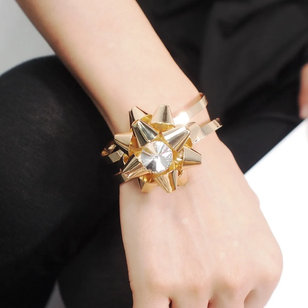 Большой женский Браслет манжета с металлическими заклепками и