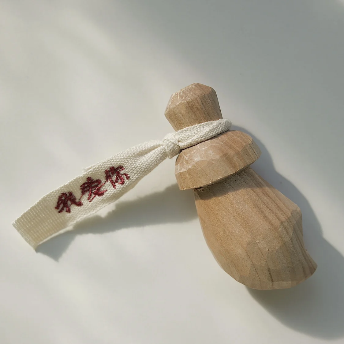 

Подвеска ручной работы, подарок на день рождения, благословение, аллегорическое украшение, маленький толстый нож