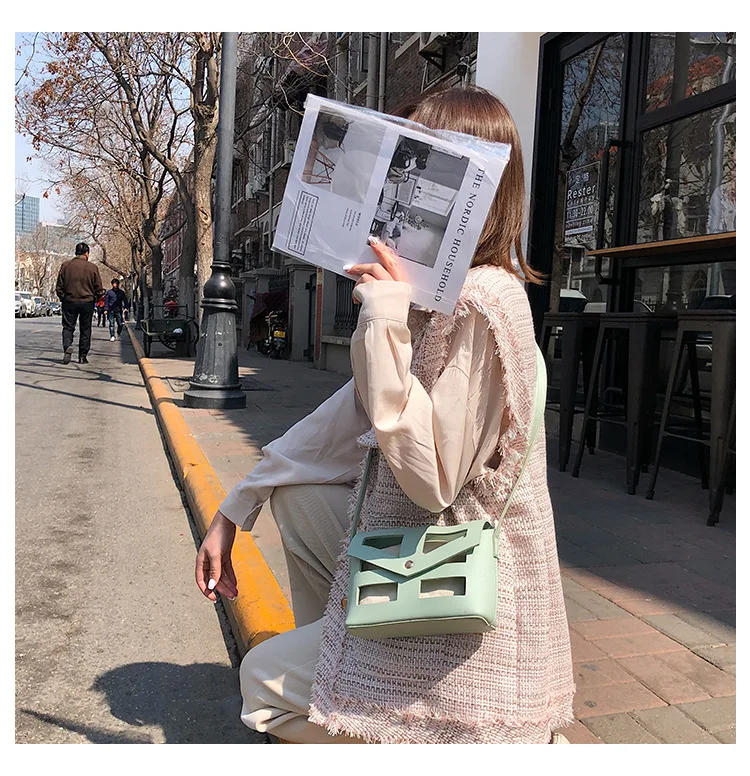 Новая супер-пожарная маленькая сумка новинка 2019 модная Корейская на одно плечо