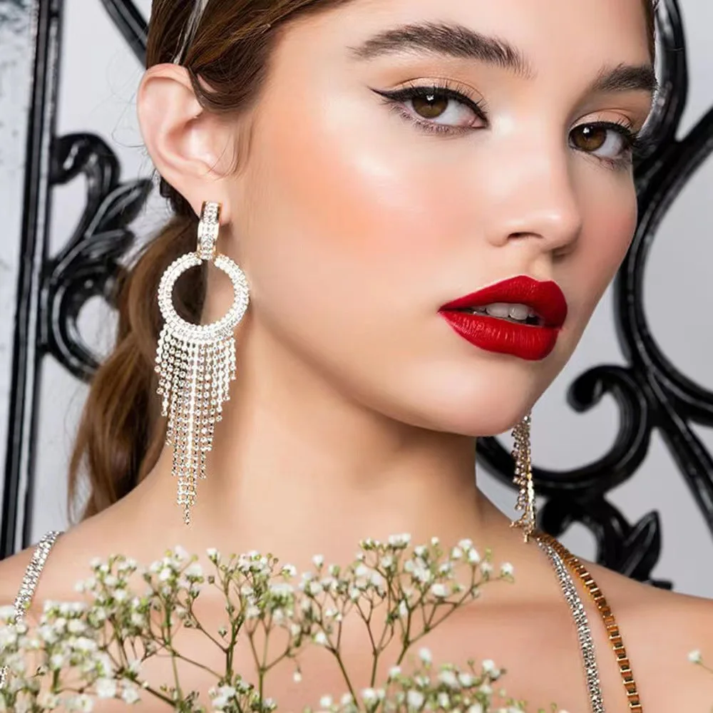 

2021New Trend women's Round Rhinestone Crystal Claw Chain Tassel Pendant Earrings Dinner Party Fashion Jewelry Accessories